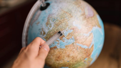Coronavaccins moeten wereldwijd toegankelijk zijn voor iedereen